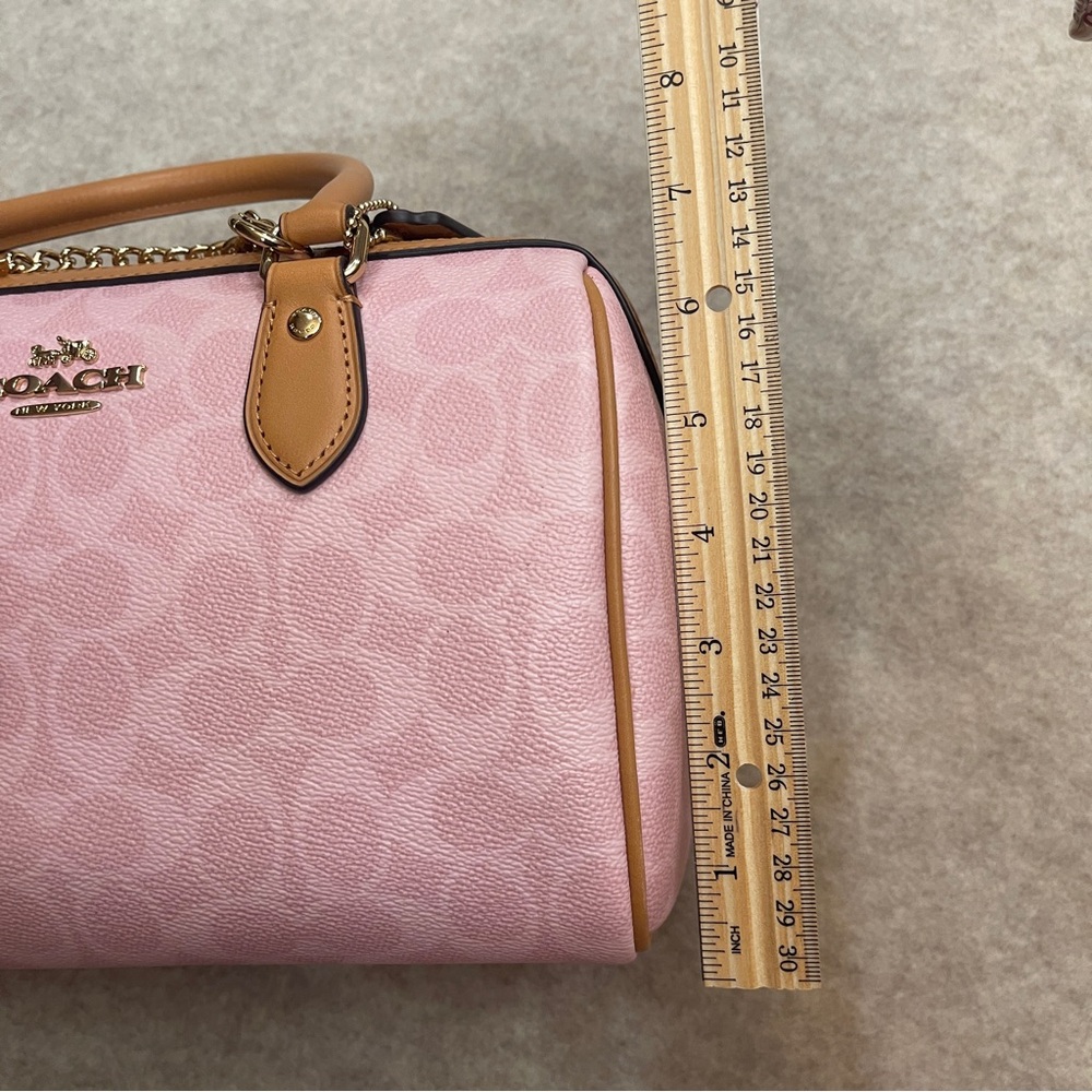 Coach 2026 Powder Pink Medium Rowen - Picture 15 of 16